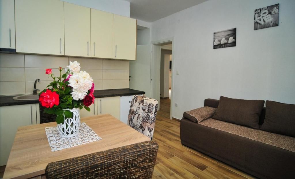 Гостевой дом Apartmani Bekonja Тиват-51