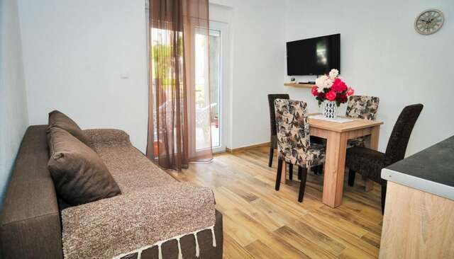 Гостевой дом Apartmani Bekonja Тиват-32