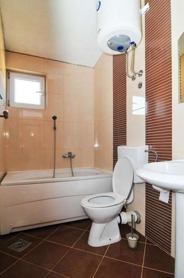 Гостевой дом Apartmani Bekonja Тиват-8